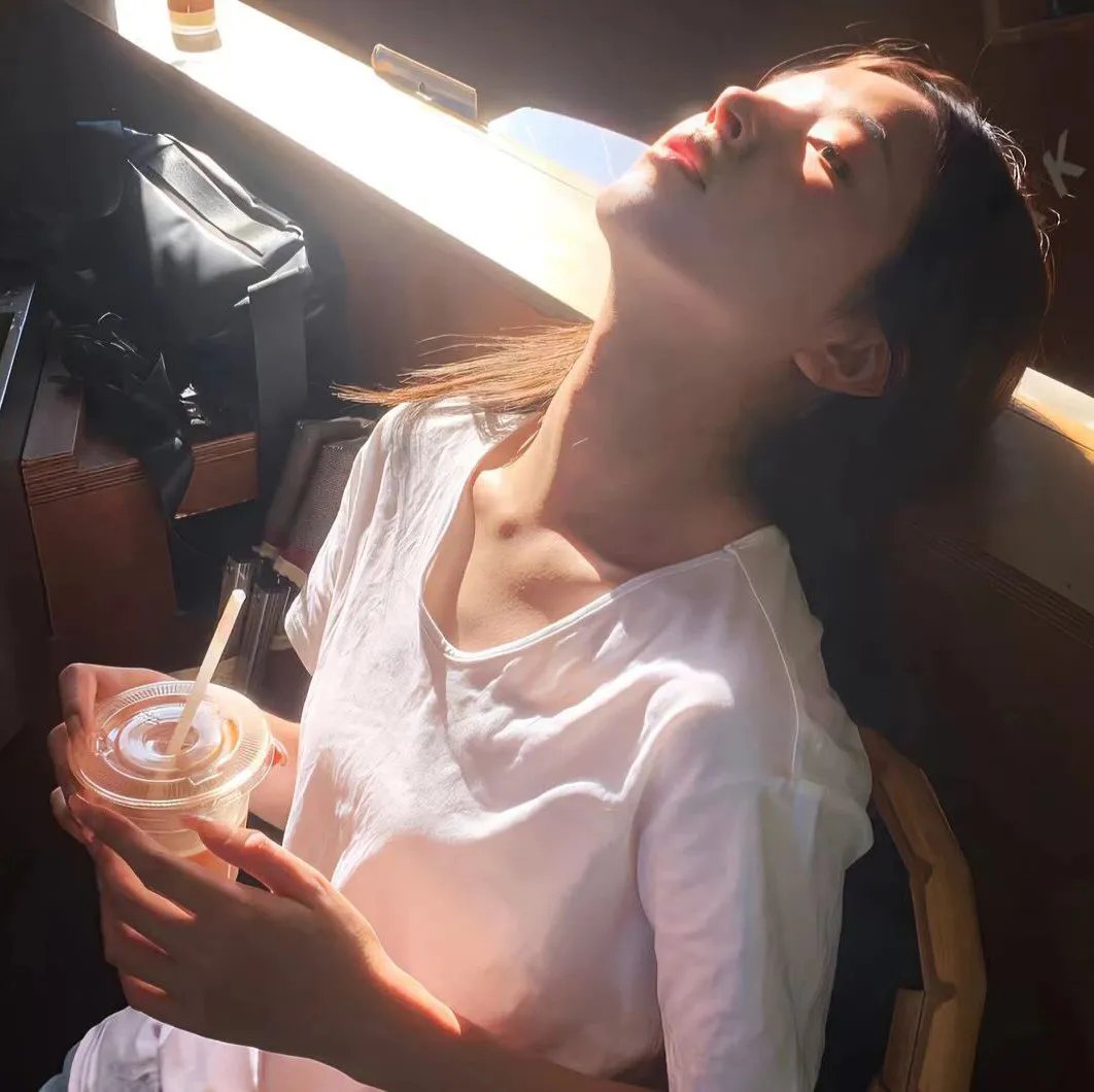 我的跨年之婚海报