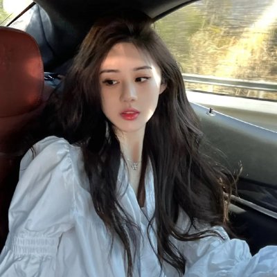 英雄少年海报